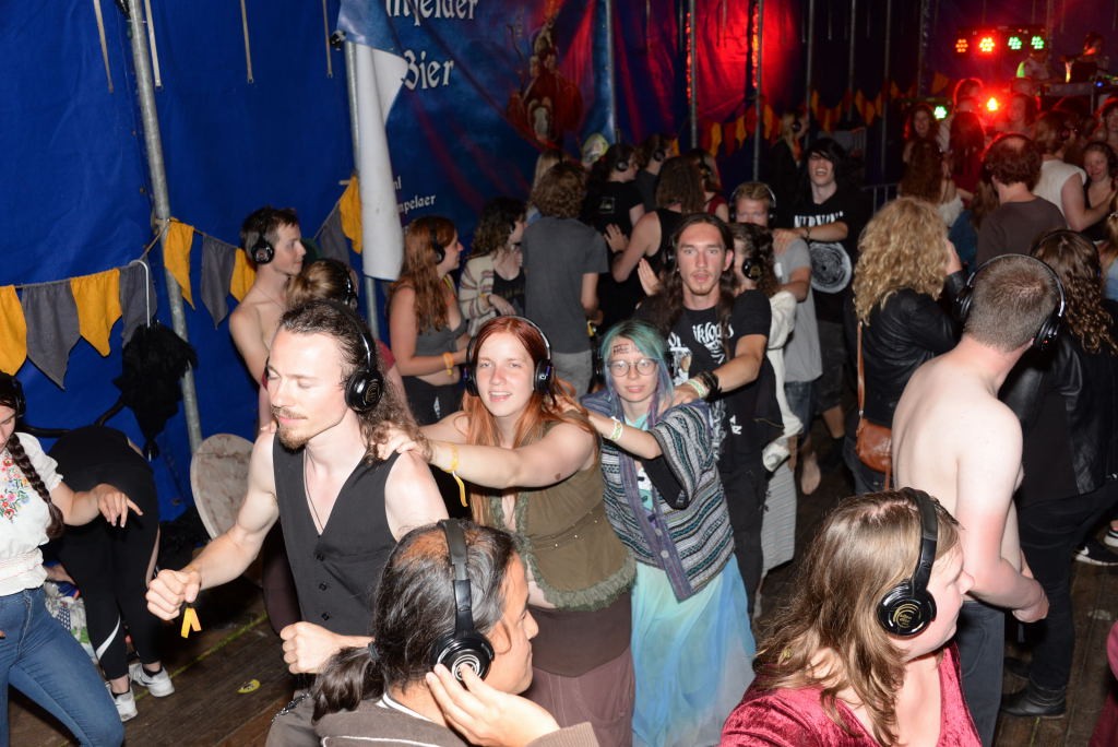 ../Images/Castlefest 2017 Silent disco zaterdag 044.jpg